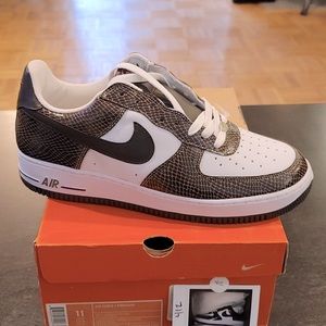 **NWT** AIR FORCE 1 PREMIUM LEBRON JAMES SNAKESKIN BAROQUE BROWN